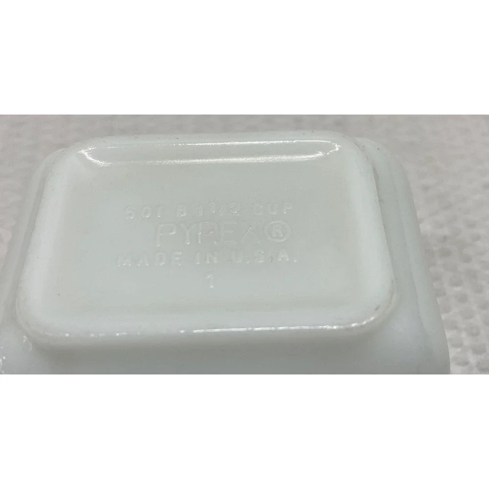 Pyrex 501 Amish Butter Print 1.5 Cup Refrigerator Dish Turquoise NO LID ##